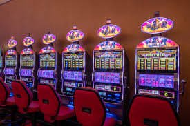 DDBBET စလော့ဂိမ်း Jackpot Slots ကြီးများကို MMK ဖြင့် ကစားနေခြင်း